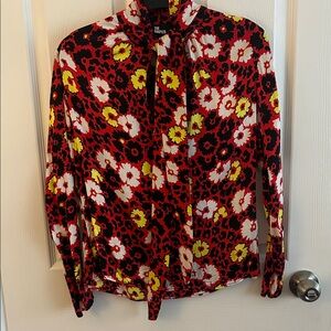 The Kooples blouse.  Size
Small 

💯 Viscose